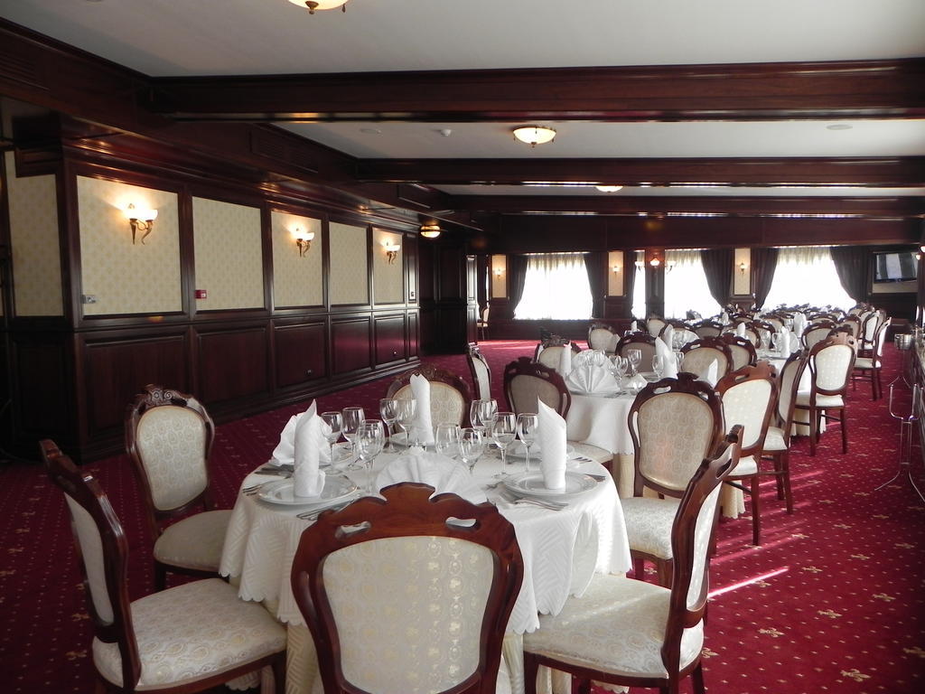 Hestia Hotel Calaraşi Dış mekan fotoğraf